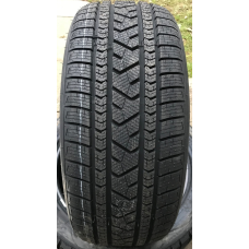 Winter Pro TSU1 275/40R21 107 V 